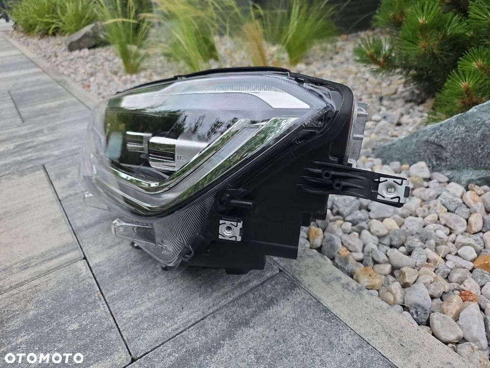 VW TAIGO 2G7 Lampa lewa przód Full Led Matrix IQ Light 2G7941035C - 4