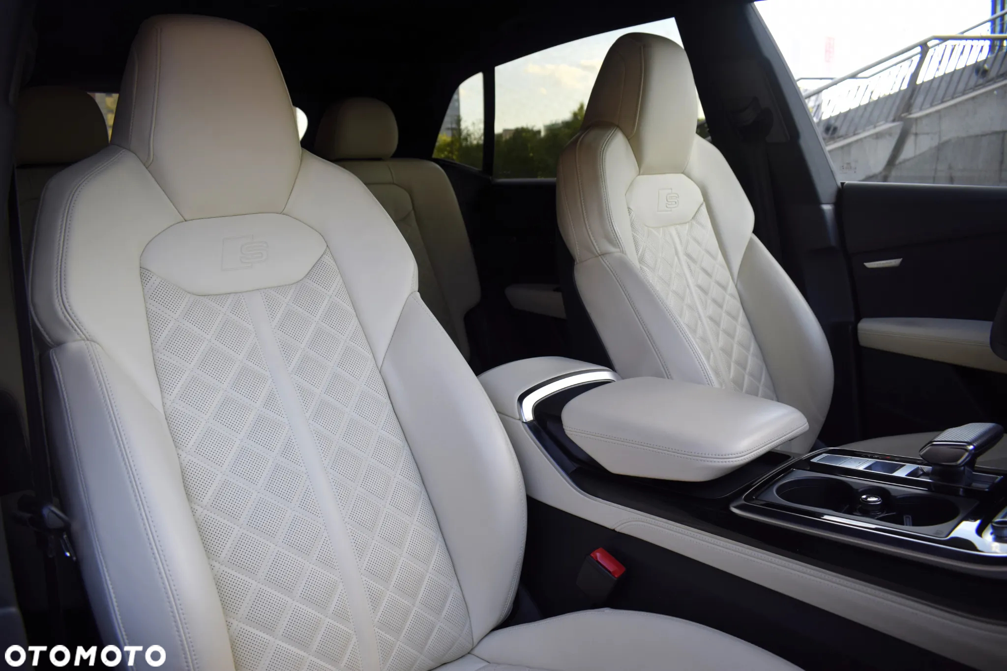 Audi SQ8 - 18