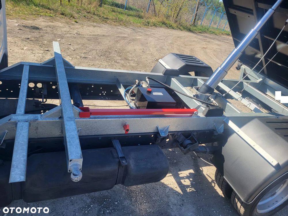 Iveco Daily 35C13 2.3 130 KM 2015r Wywrotka Kiper Wywrot NOWY Nowa zabudowa - 18