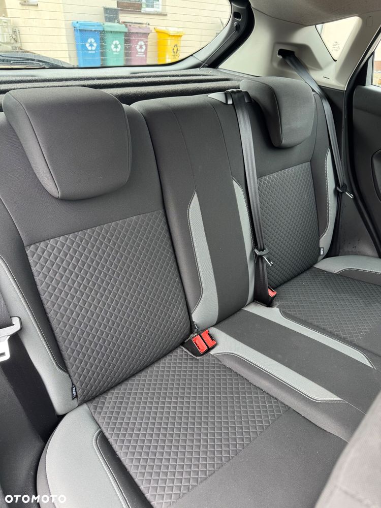 Ford Fiesta 1.25 Trend - 16