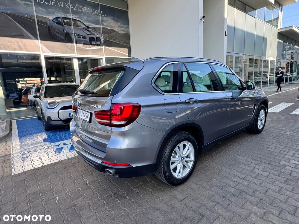 BMW X5 xDrive25d - 12