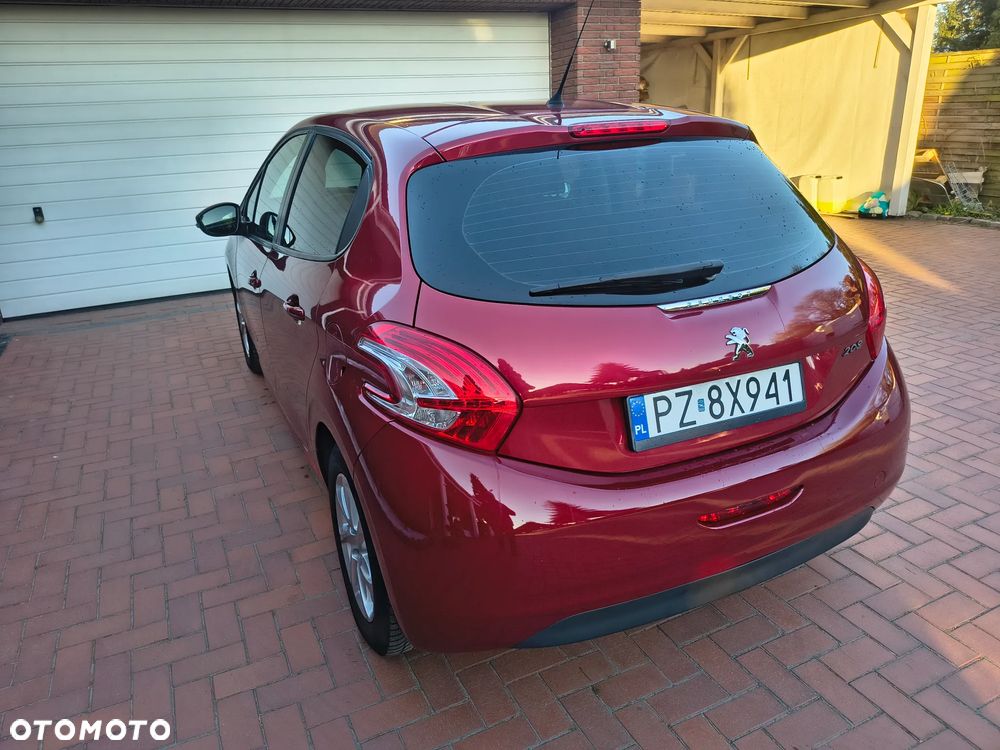 Peugeot 208 1.2 VTi Allure - 3