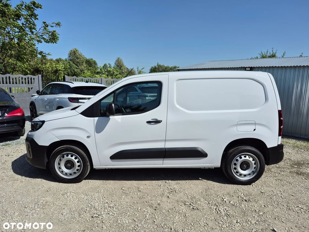 Opel COMBO - 25