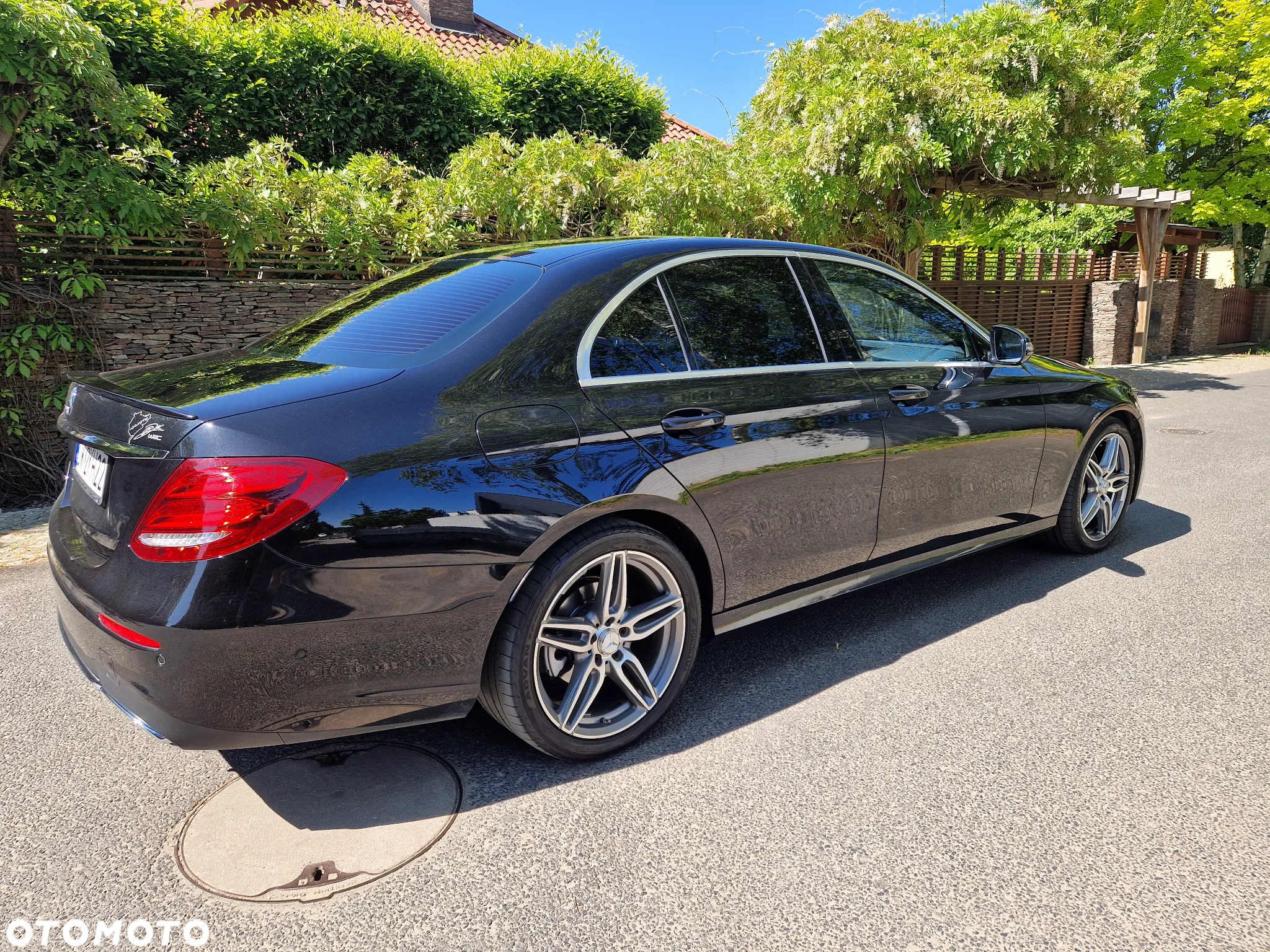 Mercedes-Benz Klasa E 220 d 9G-TRONIC - 4