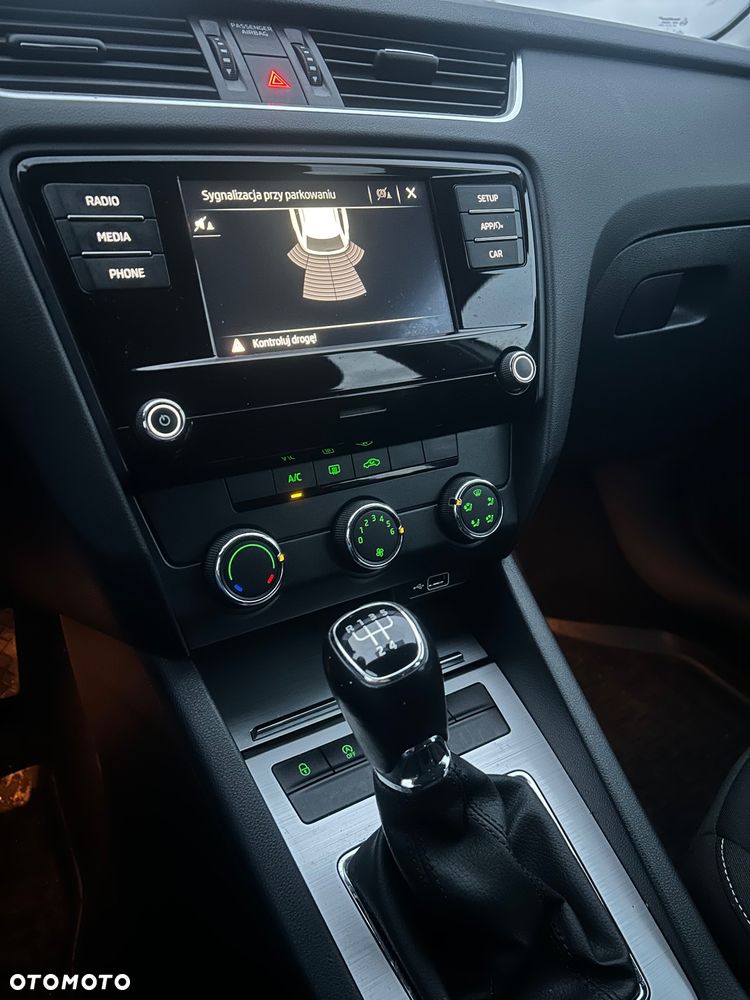 Skoda Octavia 1.6 TDI Ambition - 28