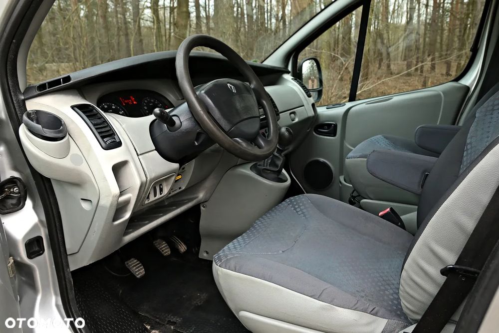 Renault Trafic - 6