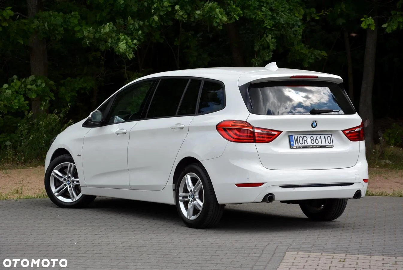 BMW Seria 2 220d Gran Tourer Sport Line - 7