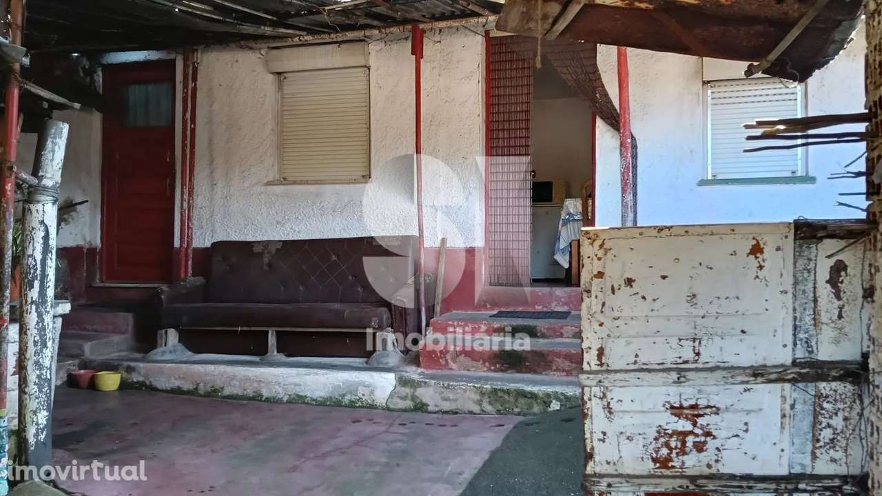 Casa com terreno para recuperar - Grande imagem: 5/19