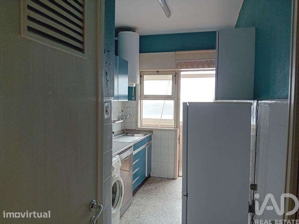 Apartamento T2 em Lordelo Do Ouro E Massarelos de 80,00 m2 - Grande imagem: 5/21