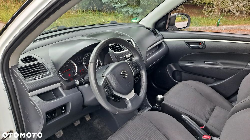 Suzuki Swift 1.2 30 Jahre - 13