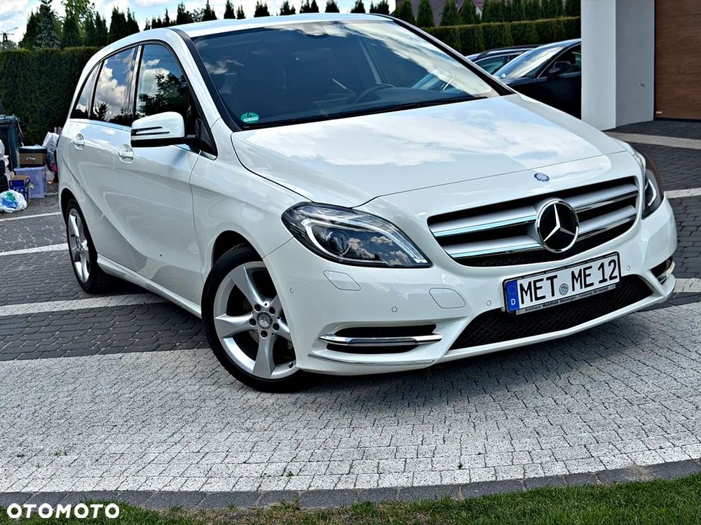 Mercedes-Benz Klasa B 200 BlueEFFICIENCY Edition 1 - 5