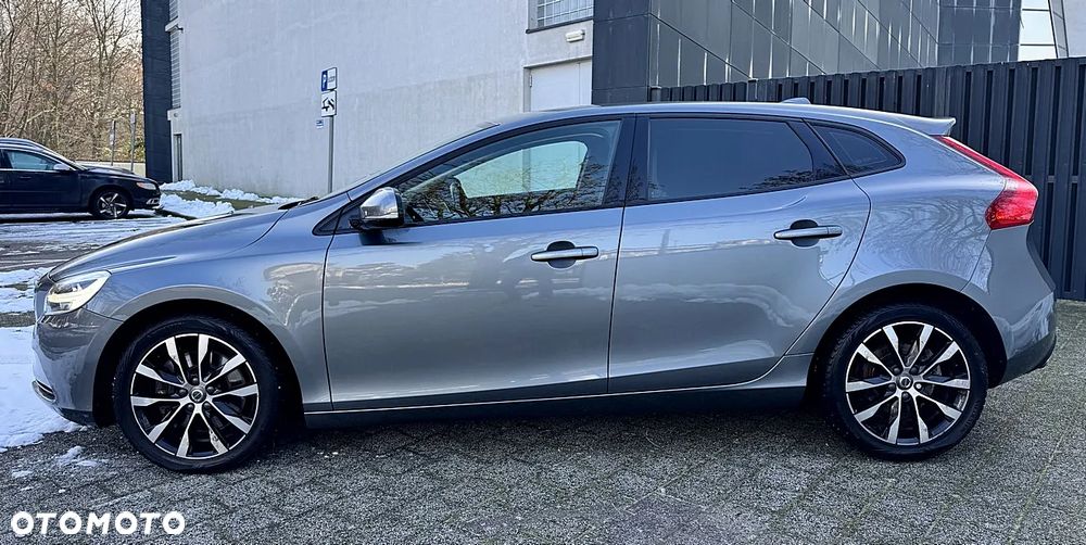 Volvo V40 D3 Geartronic Momentum - 5