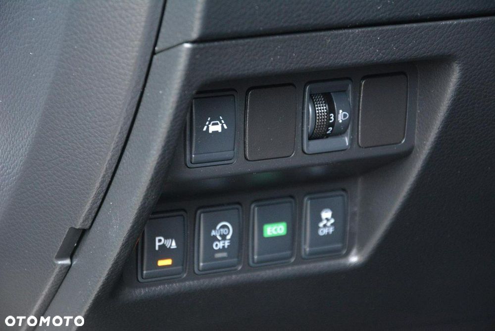 Nissan Qashqai 1.2 DIG-T Tekna Xtronic - 29