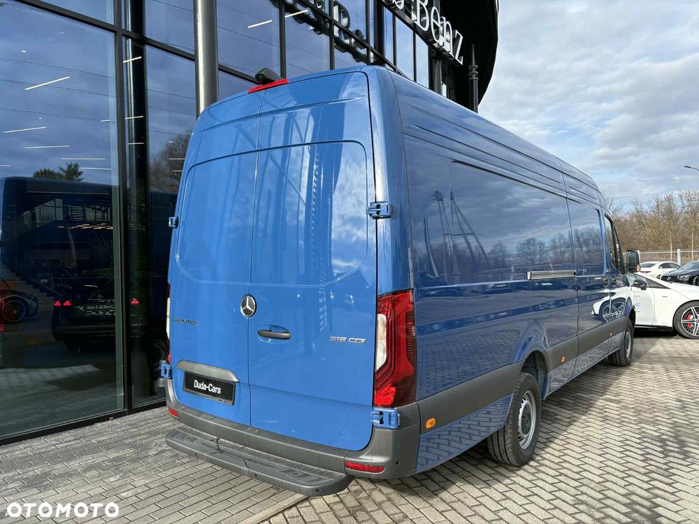 Mercedes-Benz Sprinter - 6