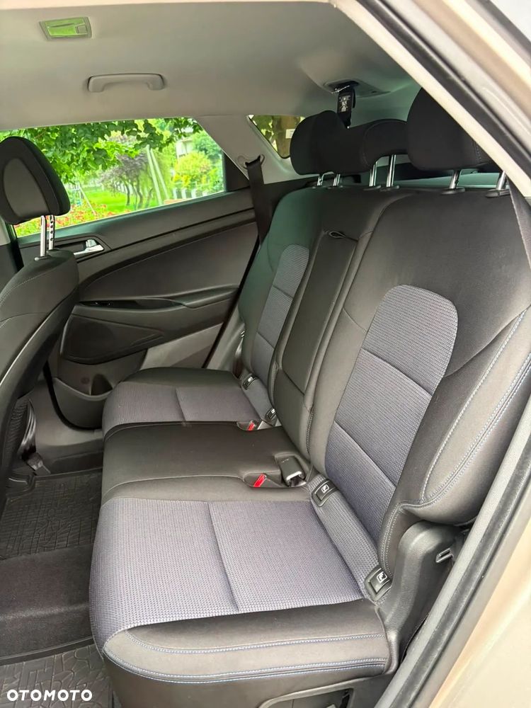 Hyundai Tucson 1.6 GDi Comfort 2WD - 12