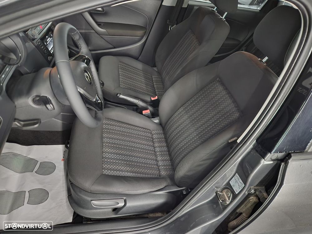 VW Polo 1.4 TDi Confortline - 6