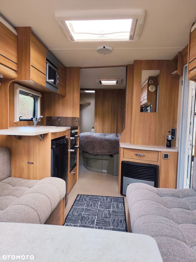 SWIFT Challenger 584 Sport - 11