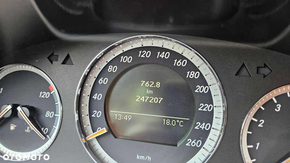 Mercedes-Benz Klasa C 180 Kompressor Elegance - 21