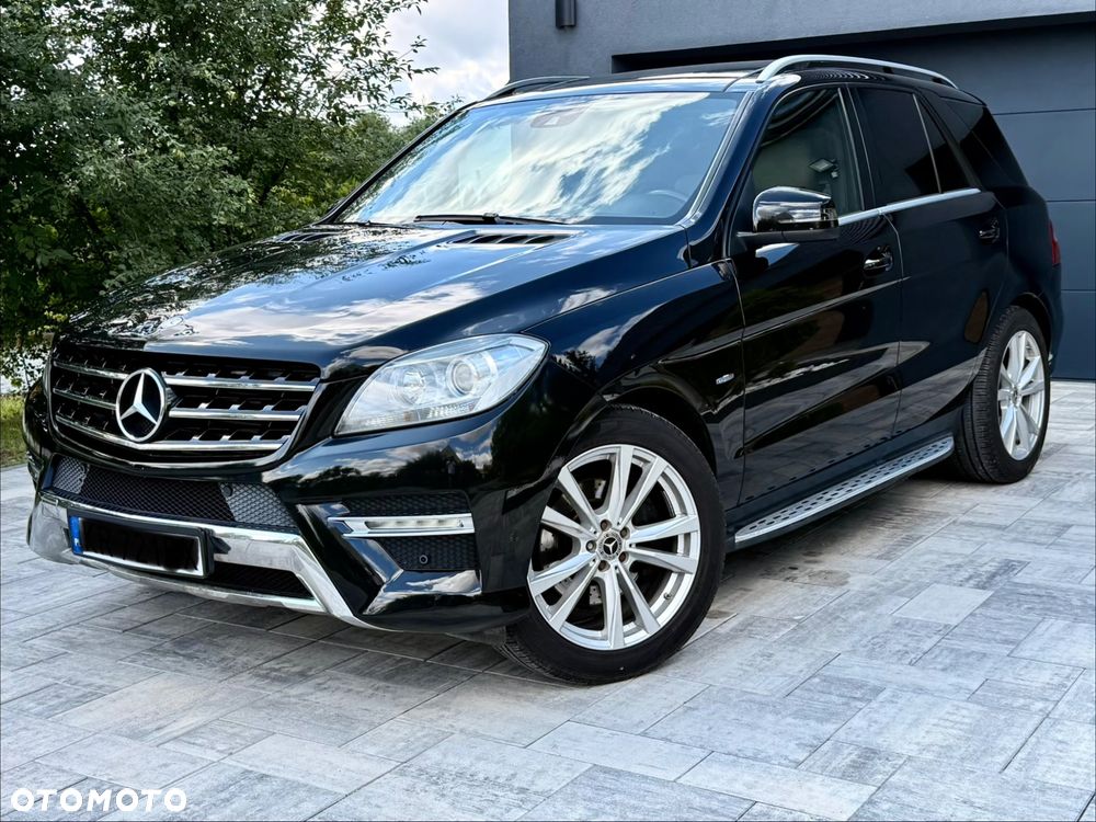 Mercedes-Benz ML - 11