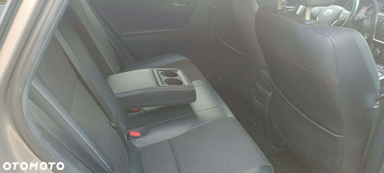 Toyota Auris - 24