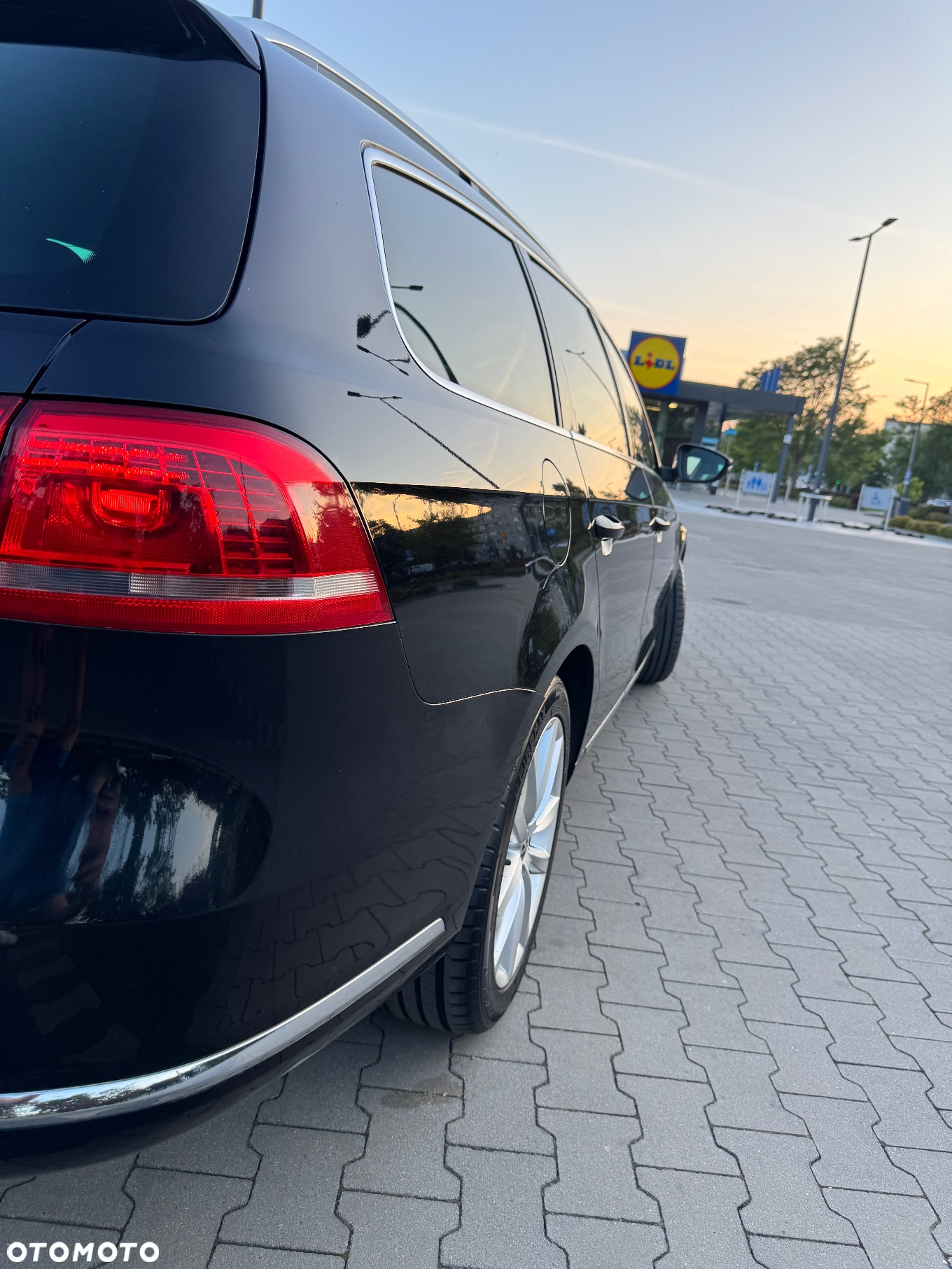 Volkswagen Passat 2.0 TDI Highline - 8