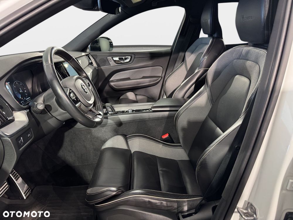 Volvo XC 60 - 28