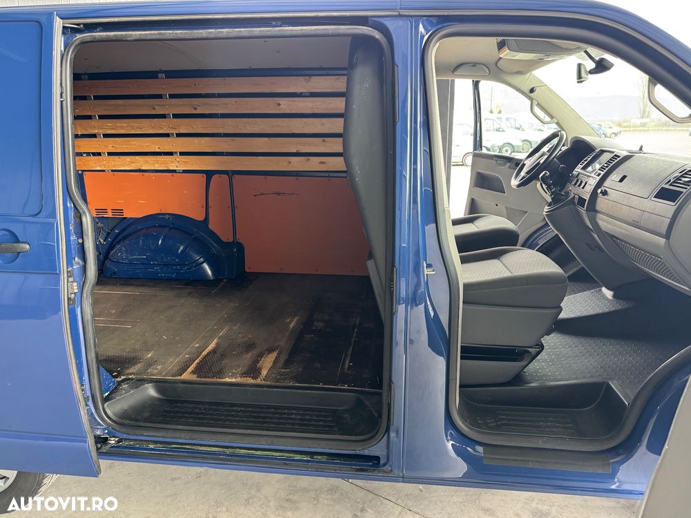 Volkswagen Transporter T5 - 6