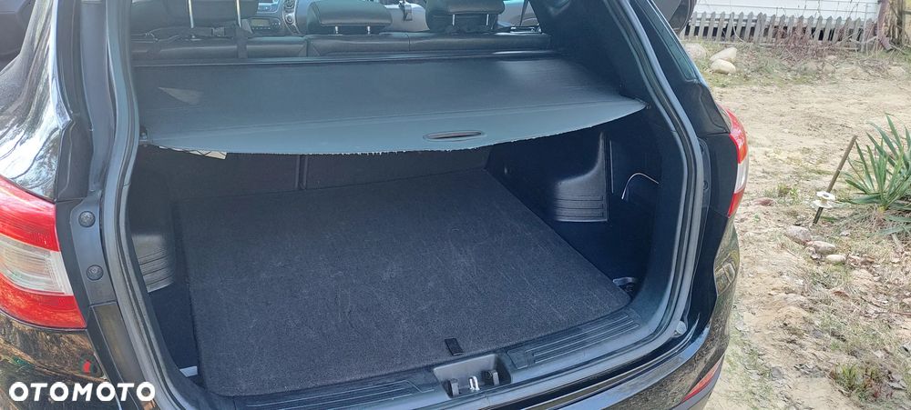 Hyundai ix35 2.0 CRDi Premium 4WD - 23