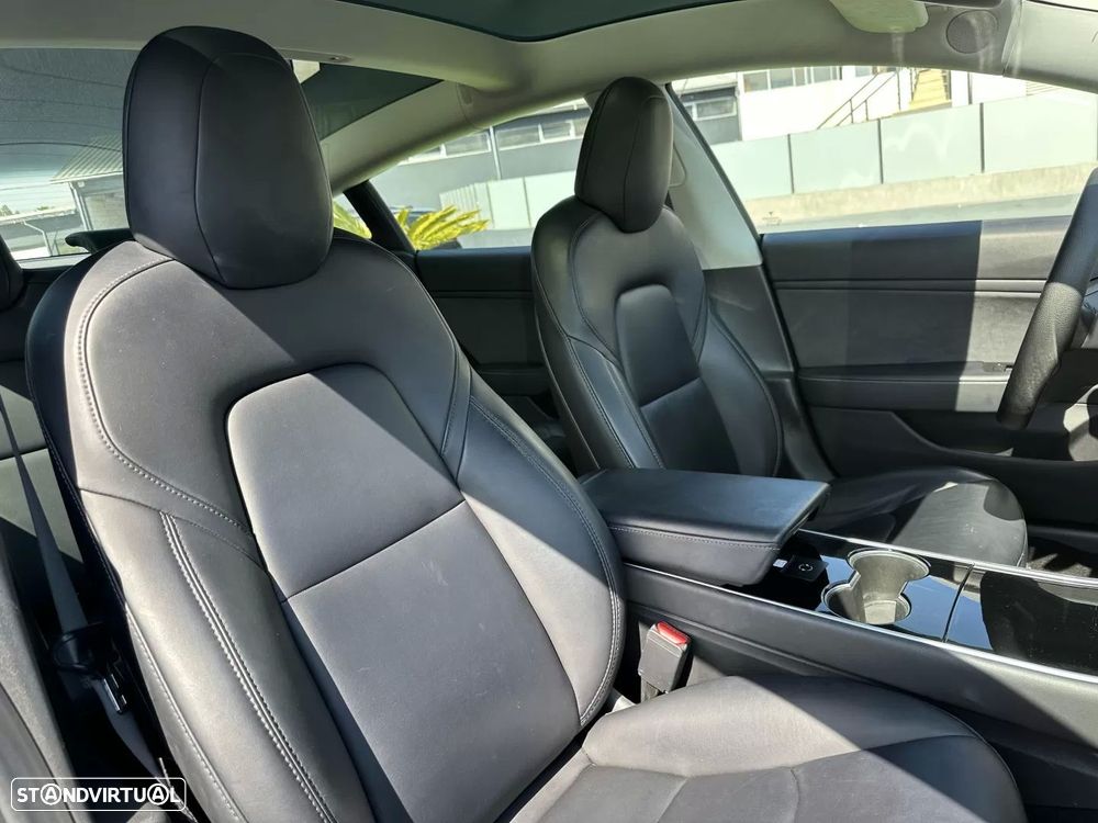 Tesla Model 3 Standard Range Plus RWD - 61