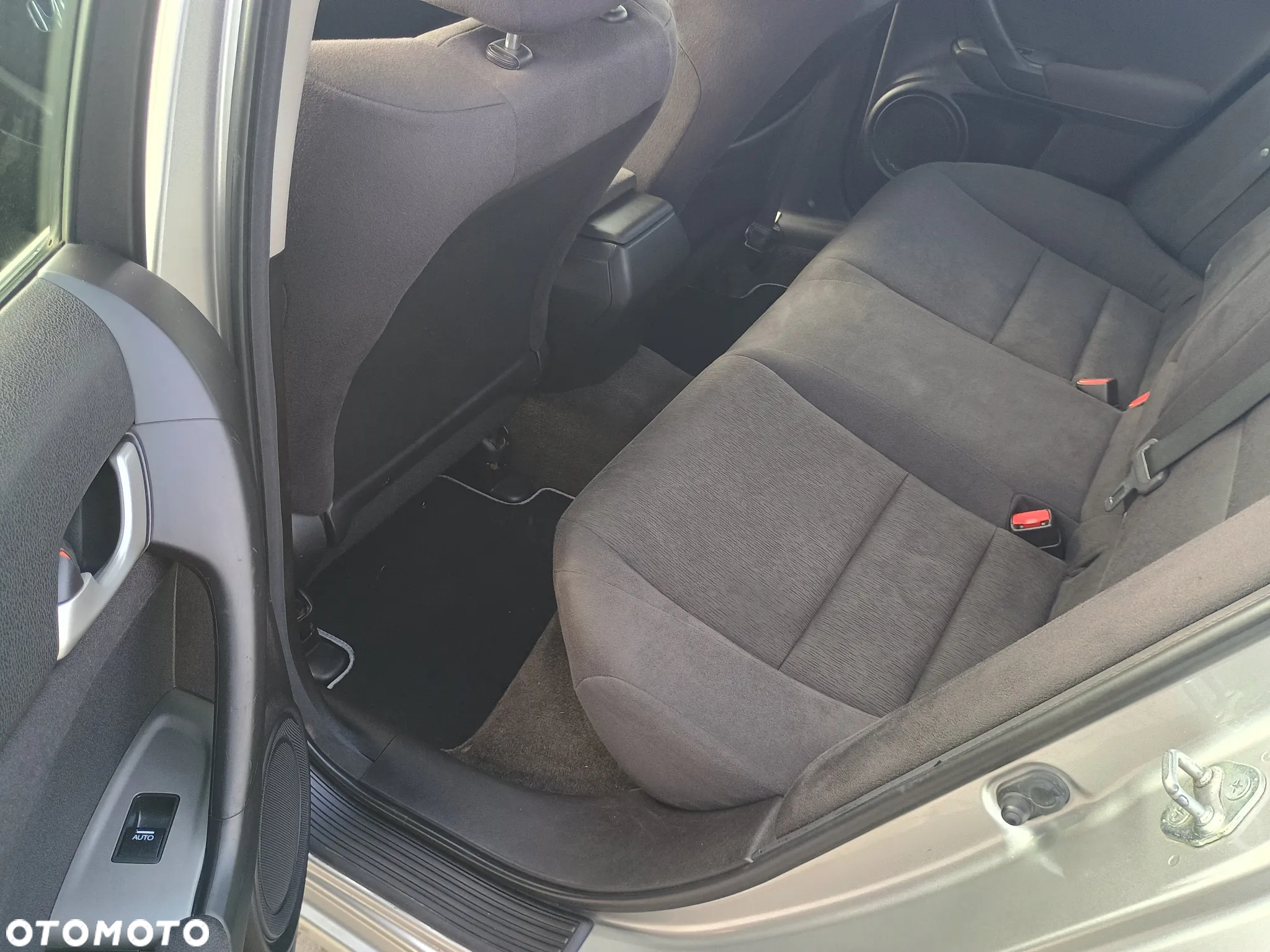 Honda Accord 2.0 Automatik Elegance - 8