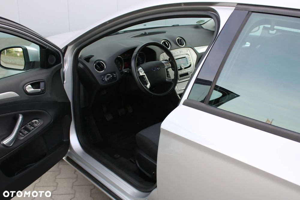 Ford Mondeo 2.0 Viva Trend - 18