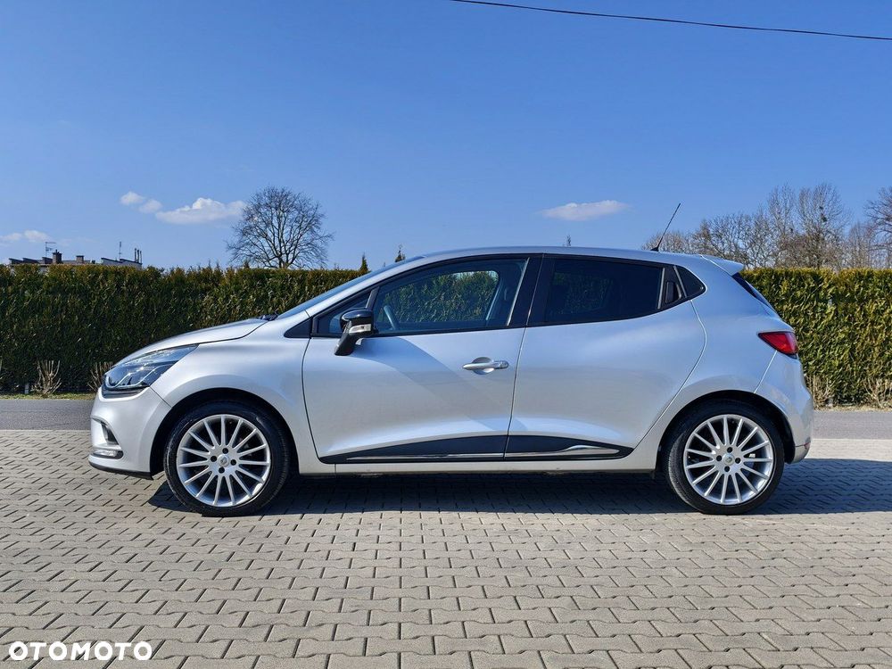 Renault Clio - 2