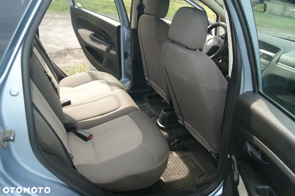 Fiat Linea 1.4 Active - 14