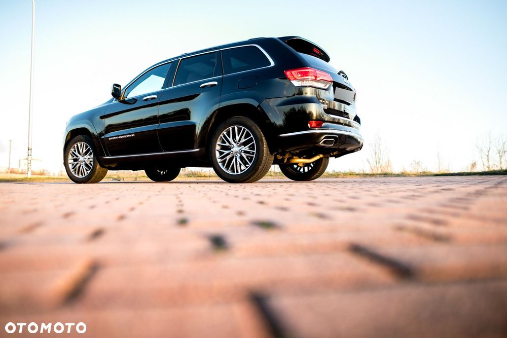 Jeep Grand Cherokee 5.7 V8 HEMI Summit - 12