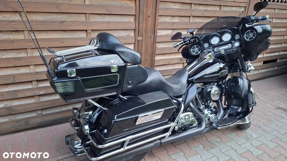 Harley-Davidson Touring Electra Glide - 8