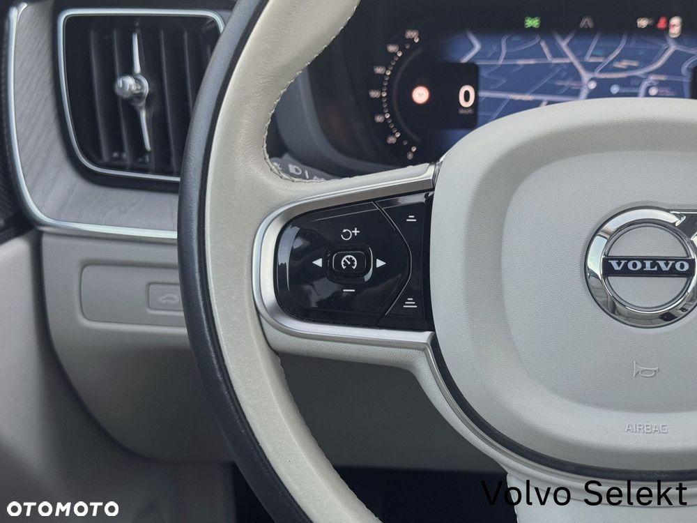 Volvo XC 60 - 12