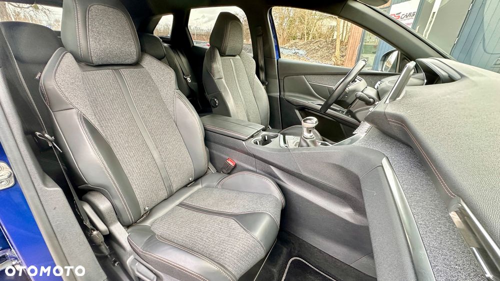 Peugeot 3008 2.0 HDi Premium - 28