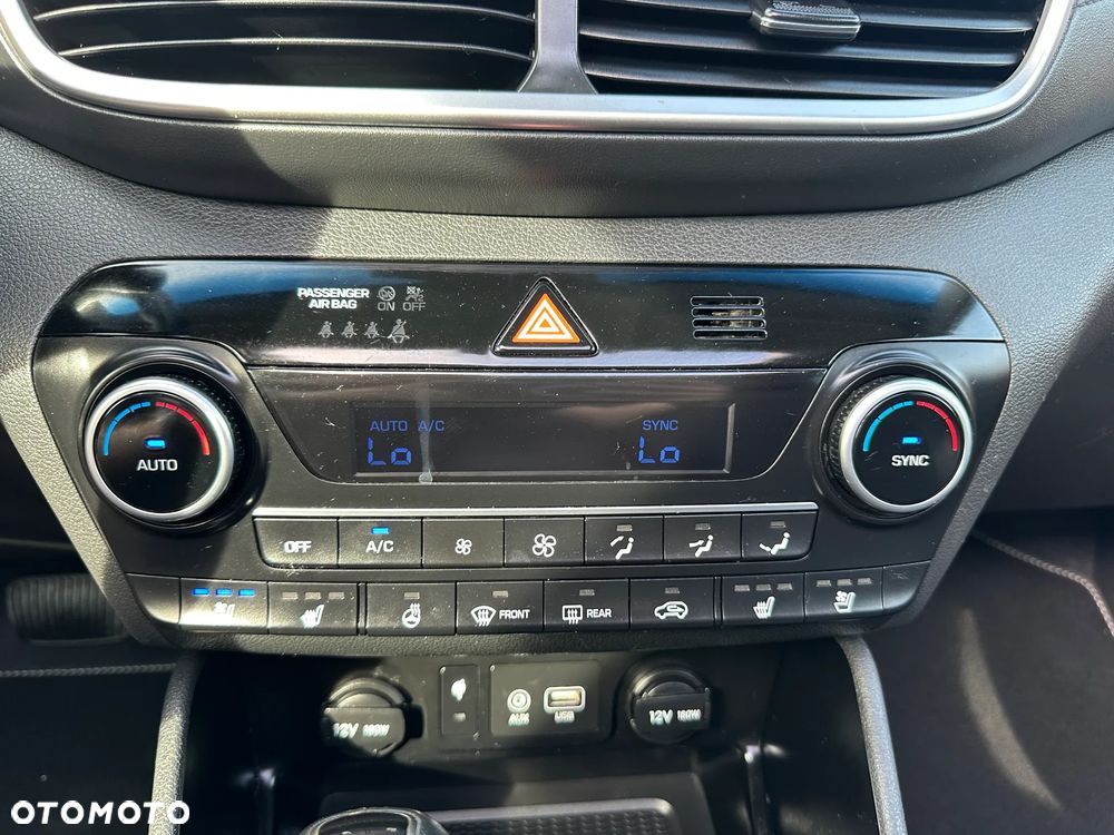 Hyundai Tucson blue 1.6 CRDi 2WD DCT Premium - 33