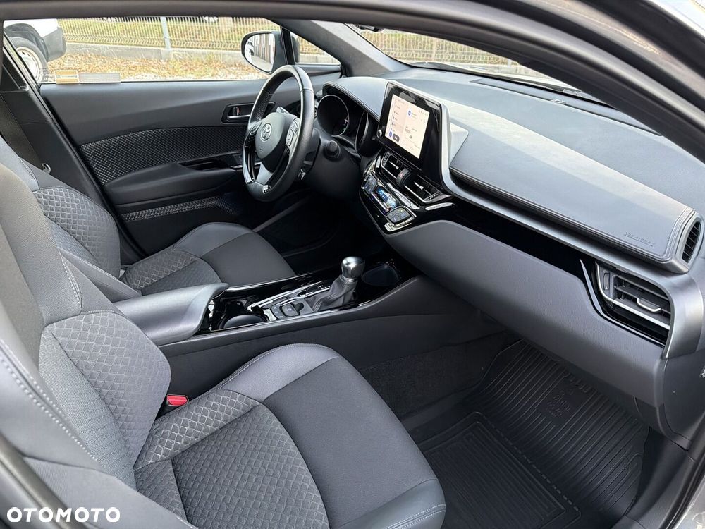 Toyota C-HR 2.0 Hybrid Style - 13