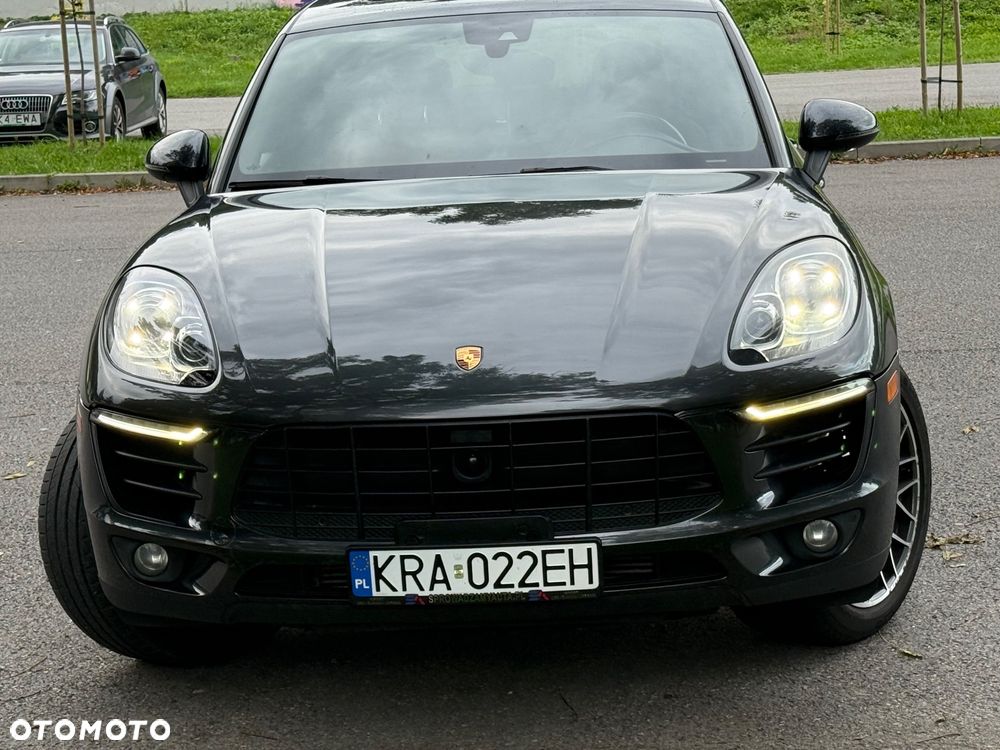 Porsche Macan - 2