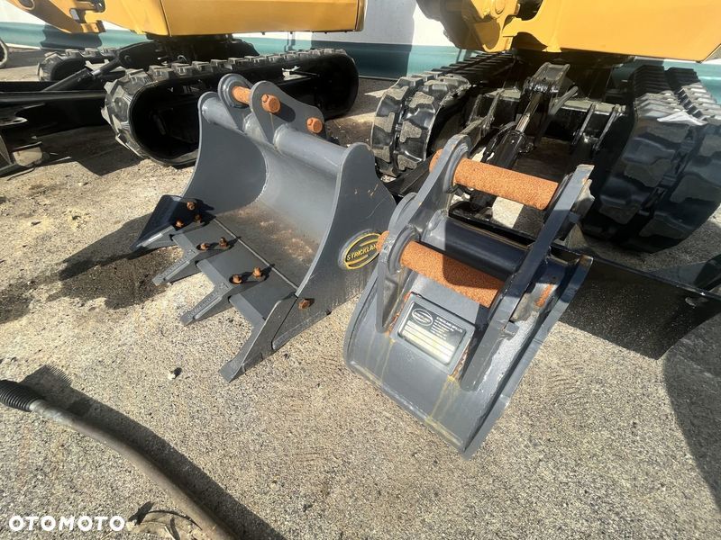 Caterpillar 301.4C Minikoparka - 7