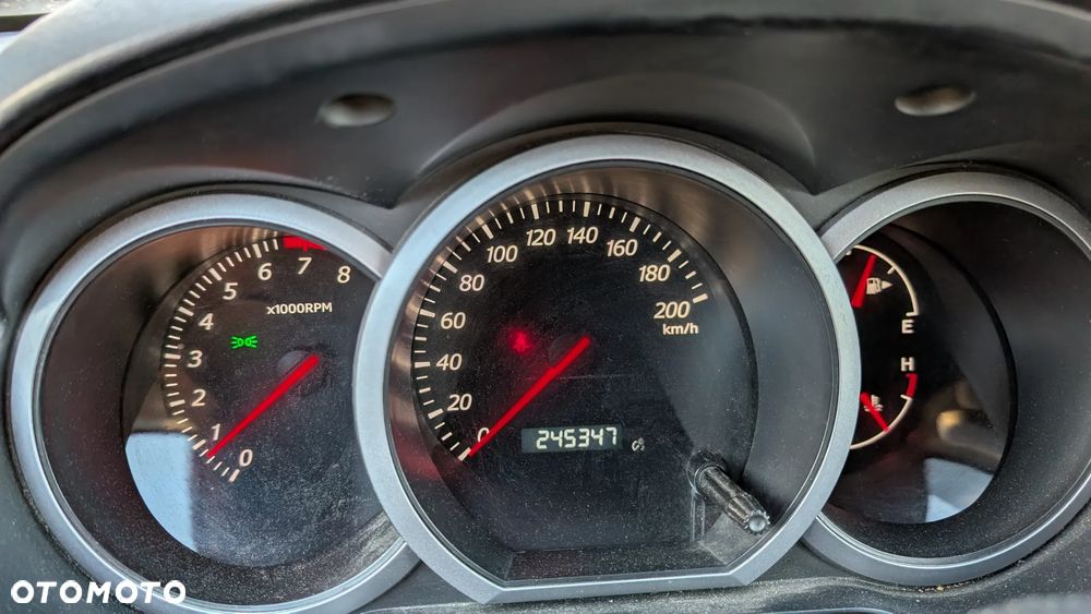 Suzuki Grand Vitara 2.0 De luxe - 18