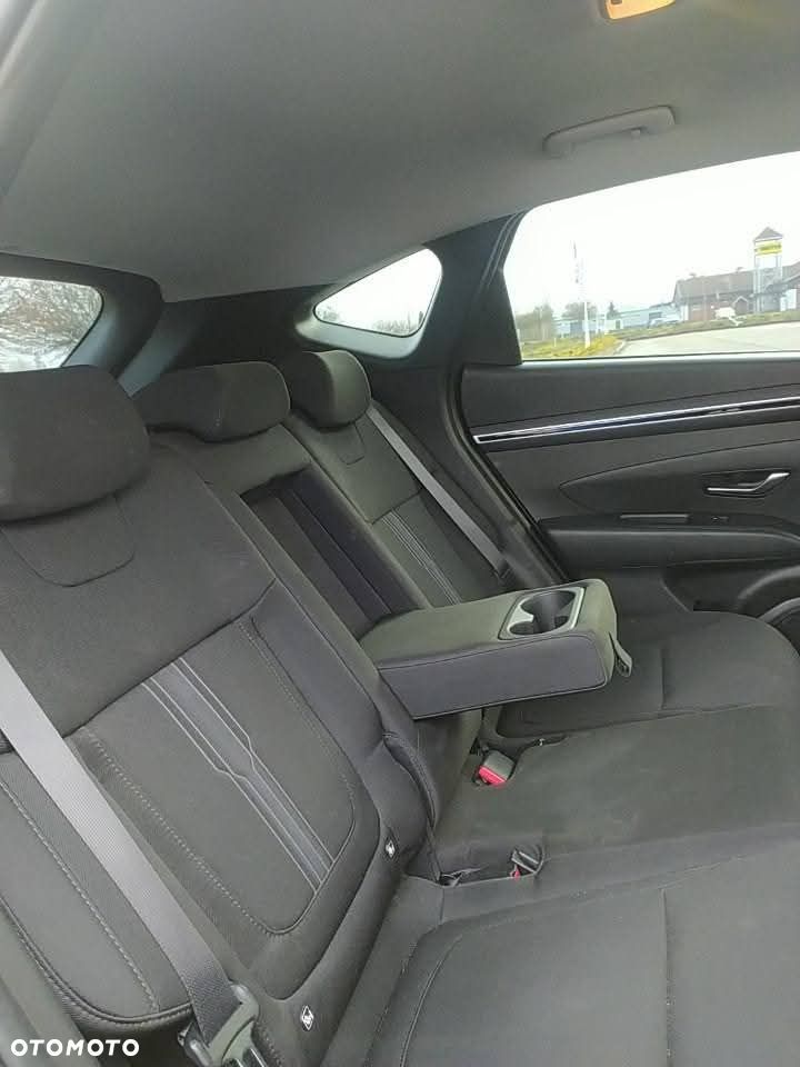 Hyundai Tucson 1.6 CRDi 48V-Hybrid 2WD DCT Select - 8