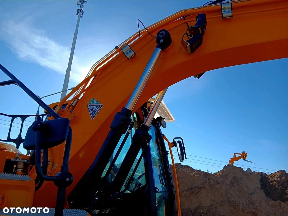 JCB 150X - 15