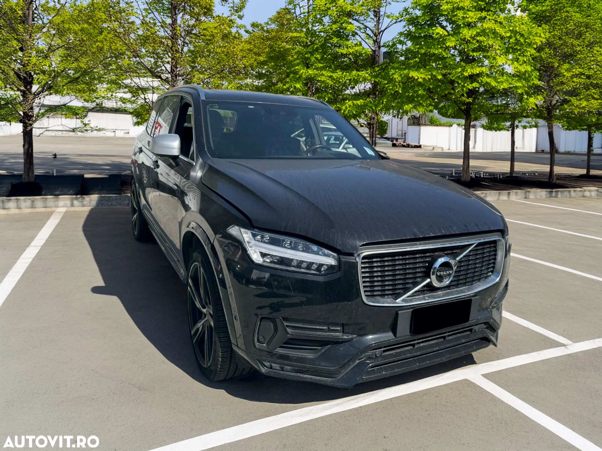 Volvo XC 90 D5 AWD R-Design - 1