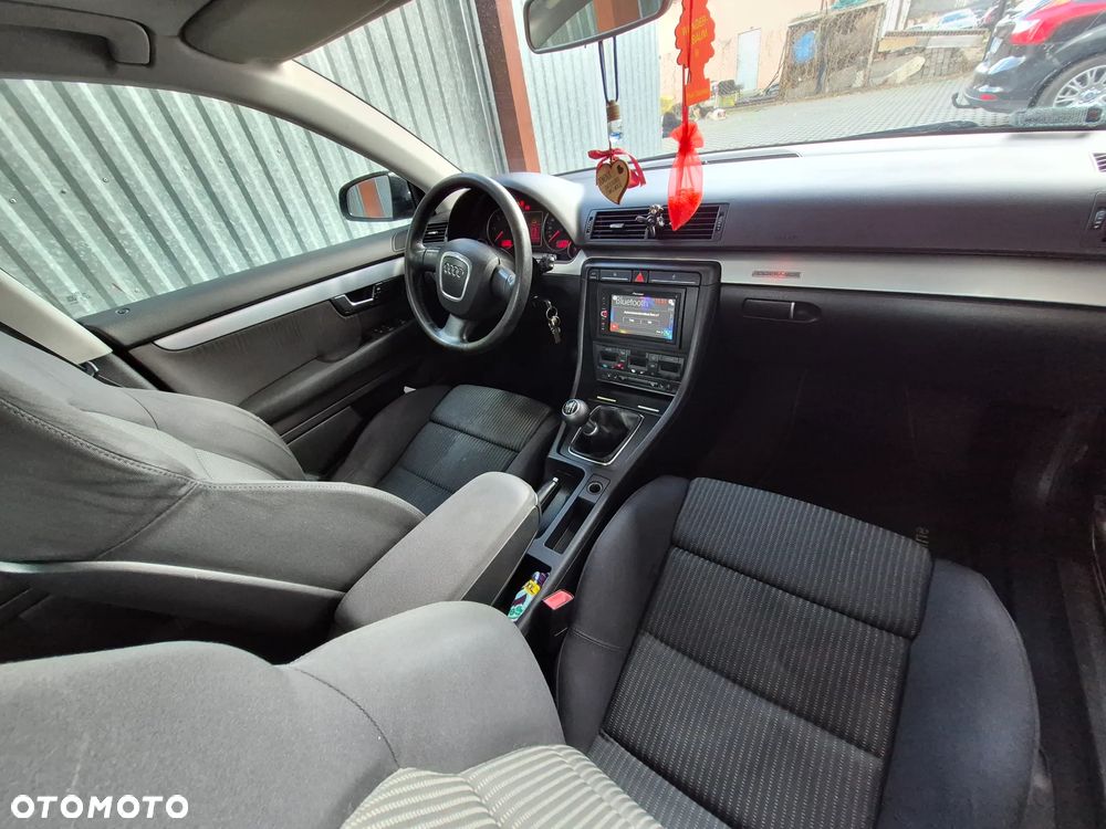 Audi A4 Avant 2.0 TDI DPF Quattro - 15
