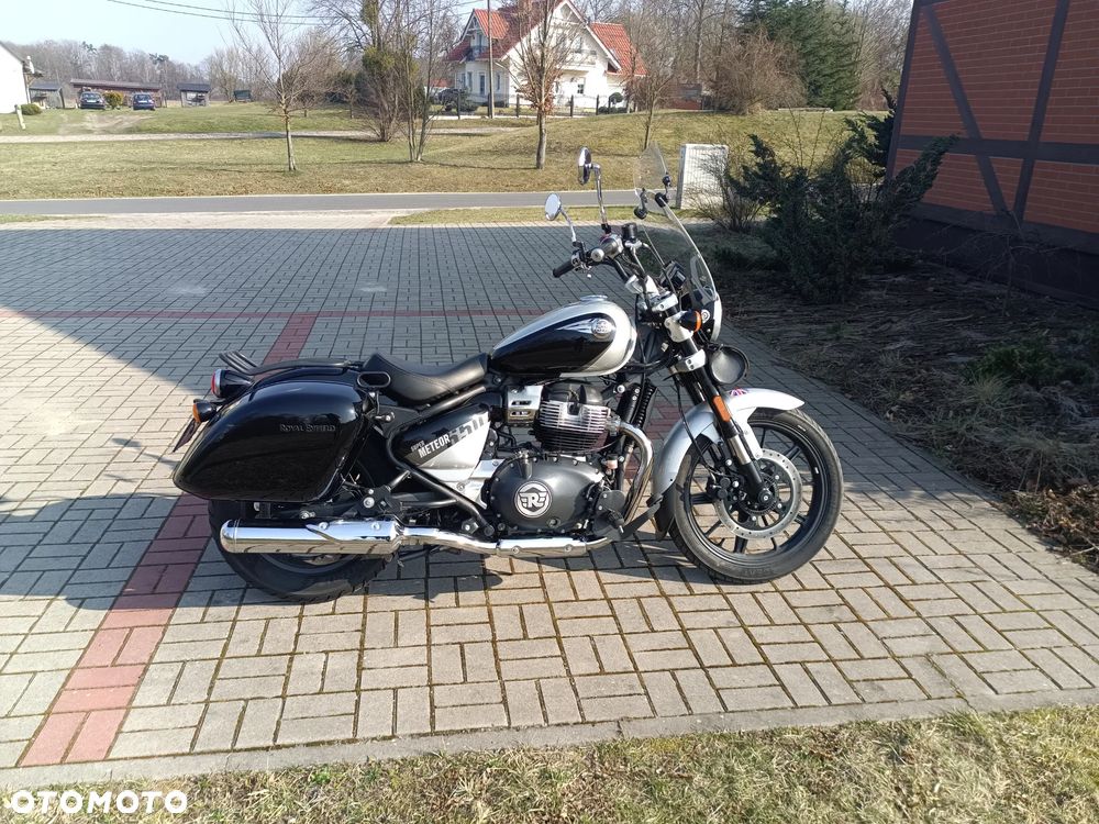 Royal Enfield Super Meteor - 7