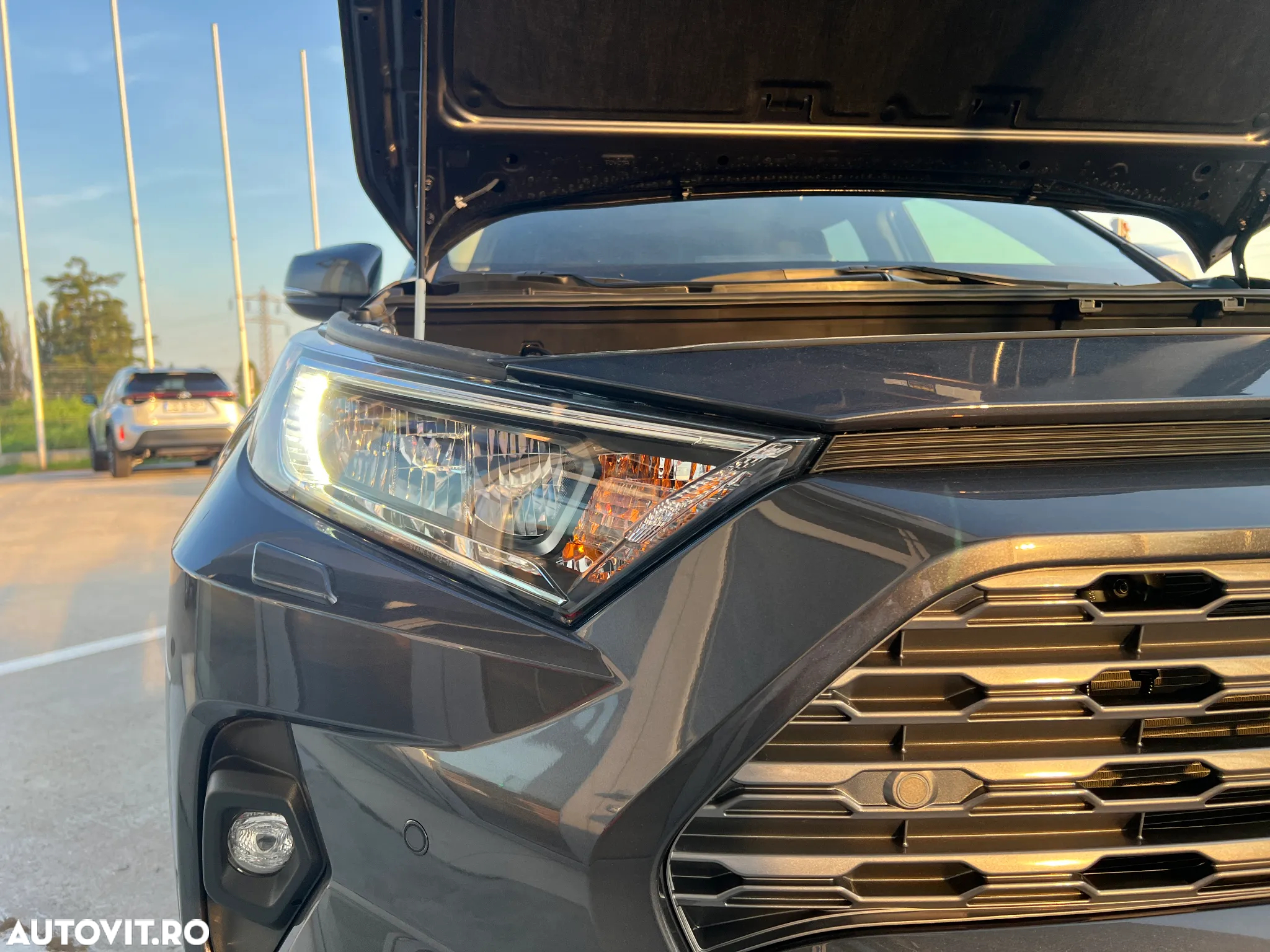 Toyota RAV4 - 34