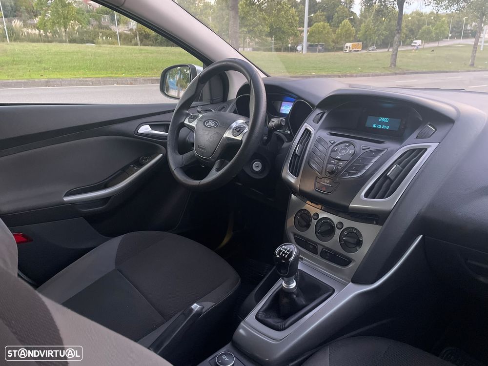 Ford Focus 1.6 TDCi Titanium - 12