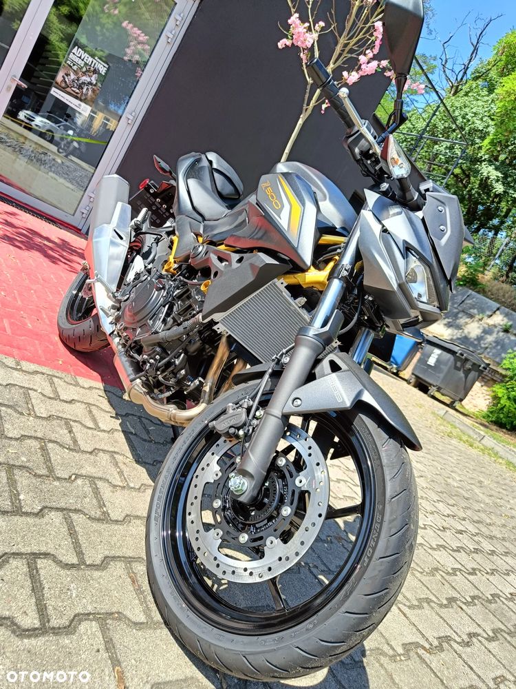 Kawasaki Z - 14
